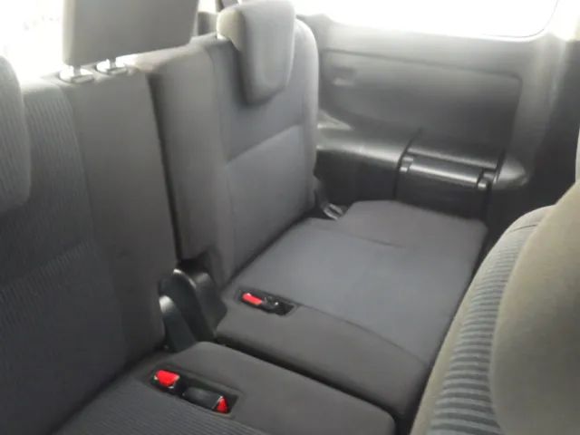 2021 Toyota Noah — 13